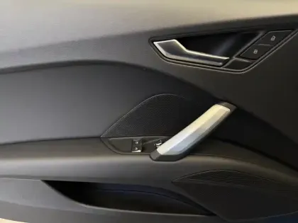 Photo 31 Audi Tt  Coupé 45 TFSI 245 S tronic 7 Quaro