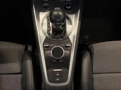 Photo 30 Audi Tt  Coupé 45 TFSI 245 S tronic 7 Quaro