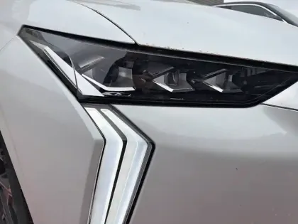 Photo 12 DS DS 4  Hybride E-Tense 225 EAT8