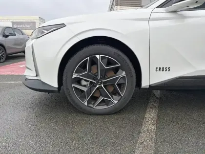 Photo 9 DS DS 4  Hybride E-Tense 225 EAT8