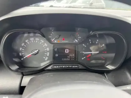 Photo 9 Citroën C3 Aircross  PureTech 110 S&S BVM6