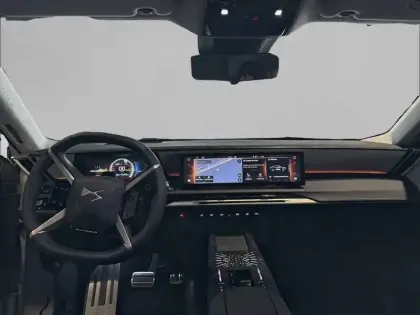 Photo 6 DS DS 8 N°8 230 ch FWD Standard Range