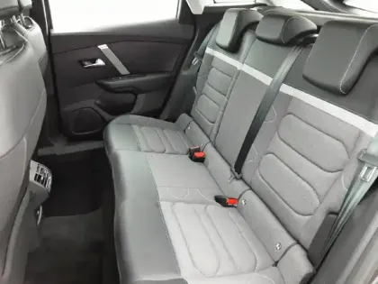 Photo 11 Citroën C4  BlueHDi 130 EAT8