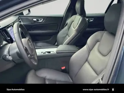 Photo 10 Volvo V60  B4 197 ch DCT7