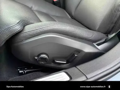 Photo 22 Volvo V60  B4 197 ch DCT7