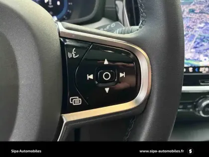 Photo 24 Volvo V60  B4 197 ch DCT7