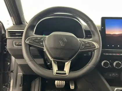 Photo 14 Renault Clio  E-Tech full hybrid 145 ch GSR2