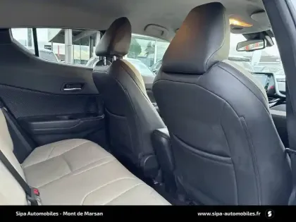 Photo 27 Toyota C-HR  Hybride 2.0L