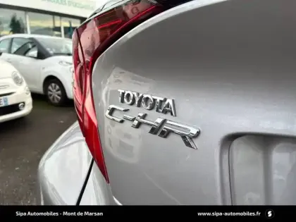 Photo 29 Toyota C-HR  Hybride 2.0L