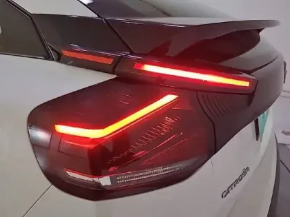 Photo 38 Citroën C4  PureTech 130 S&S BVM6