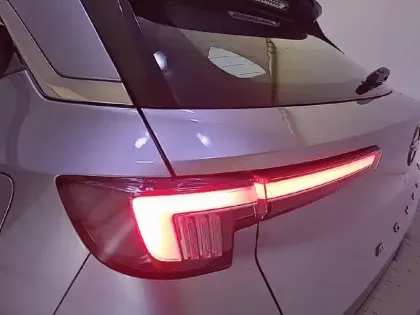 Photo 16 Opel Mokka  Electrique 136 ch & Batterie 50 kWh