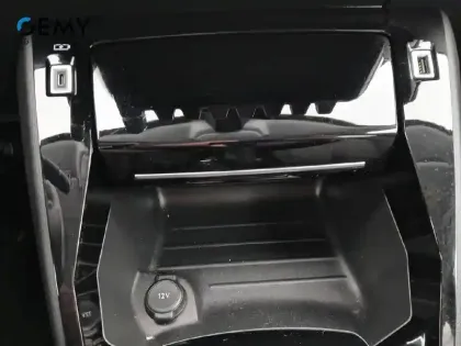 Photo 19 Peugeot 208  PureTech 100 S&S BVM6