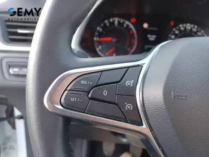 Photo 33 Renault Captur  TCe 90