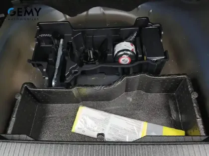 Photo 22 Peugeot 2008  BlueHDi 100 S&S BVM6