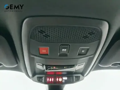 Photo 16 Peugeot 2008  BlueHDi 100 S&S BVM6