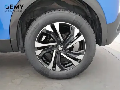 Photo 10 Peugeot 2008  BlueHDi 100 S&S BVM6