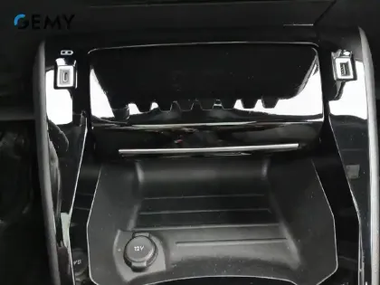 Photo 19 Peugeot 2008  BlueHDi 100 S&S BVM6