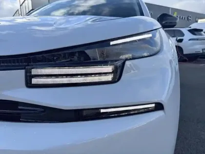 Photo 15 Citroën C4 e- 156 ch autonomie étendue