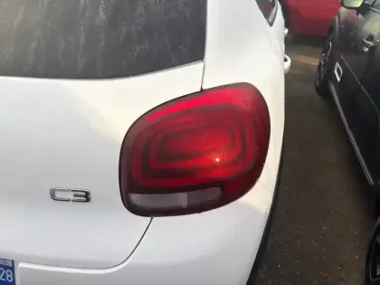 Photo 16 Citroën C3  PureTech 83 S&S BVM5