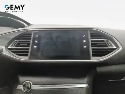 Photo 51 Peugeot 308  BlueHDi 100ch S&S BVM6