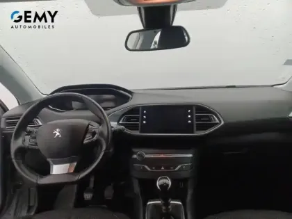 Photo 25 Peugeot 308  BlueHDi 100ch S&S BVM6