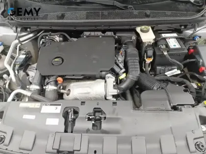 Photo 52 Peugeot 308  BlueHDi 100ch S&S BVM6