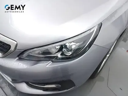 Photo 33 Peugeot 308  BlueHDi 100ch S&S BVM6