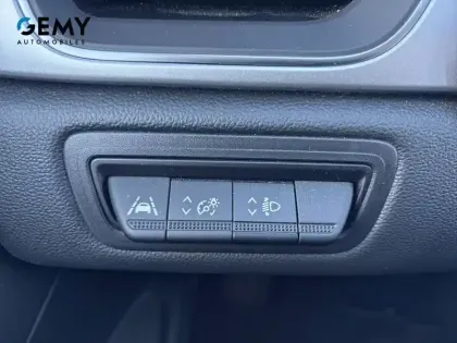 Photo 12 Renault Captur  TCe 140 EDC - 21