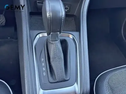 Photo 20 Renault Captur  TCe 140 EDC - 21