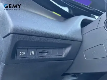 Photo 13 Peugeot 308  SW PHEV 225 e-EAT8