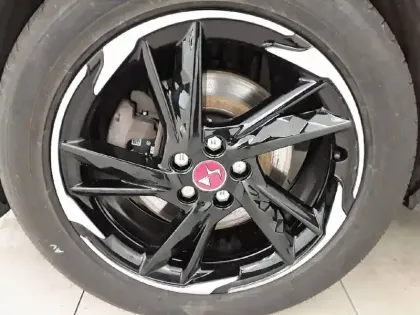 Photo 54 DS DS 7 DS7 Crossback Hybride 300 E-Tense EAT8 4x4