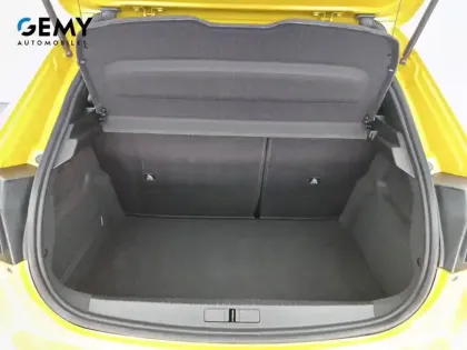 Photo 8 Peugeot 208  PureTech 100 S&S BVM6