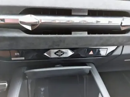 Photo 22 DS DS 4 N°4 E-Tense