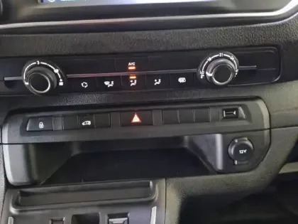 Photo 22 Citroën Jumpy E- FGN M 100 KW (136 CH) BATTERIE 50 KWH