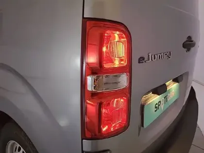 Photo 15 Citroën Jumpy E- FGN M 100 KW (136 CH) BATTERIE 50 KWH