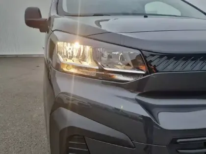 Photo 15 Citroën Jumpy  CAB APPROFONDIE M BLUEHDI 180 S&S EAT8