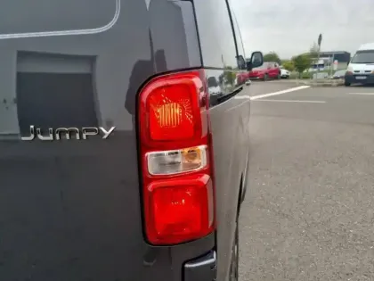 Photo 16 Citroën Jumpy  CAB APPROFONDIE M BLUEHDI 180 S&S EAT8