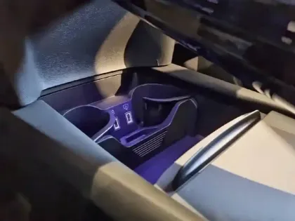 Photo 20 DS DS 8 DS N°8 230 ch FWD Standard Range