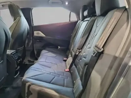 Photo 53 DS DS 8 DS N°8 230 ch FWD Standard Range