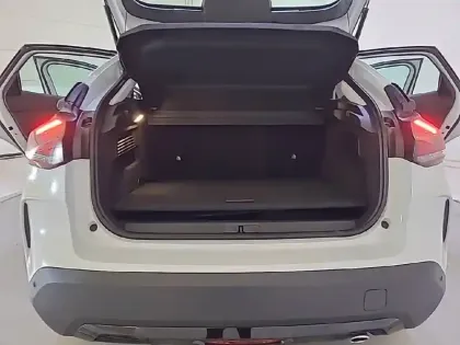 Photo 5 Citroën C4  BlueHDi 130 EAT8