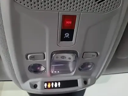 Photo 25 Citroën C4  BlueHDi 130 EAT8