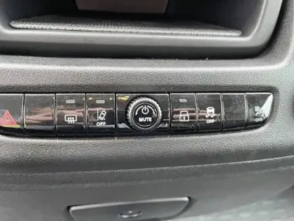 Photo 17 Citroën Jumper  FOURGON TOLE 33 L2H2 140 S&S BVM6