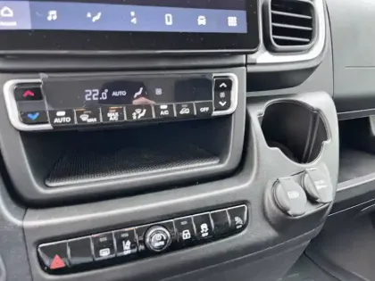 Photo 19 Citroën Jumper  FOURGON TOLE 33 L2H2 140 S&S BVM6