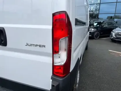 Photo 16 Citroën Jumper  FOURGON TOLE 33 L2H2 140 S&S BVM6