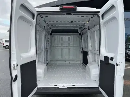 Photo 5 Citroën Jumper  FOURGON TOLE 33 L2H2 140 S&S BVM6