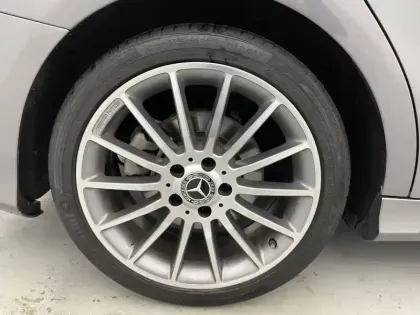 Photo 18 Mercedes CLA  200 d 7G-DCT