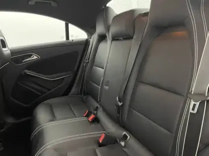 Photo 15 Mercedes CLA  200 d 7G-DCT