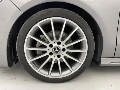 Photo 17 Mercedes CLA  200 d 7G-DCT