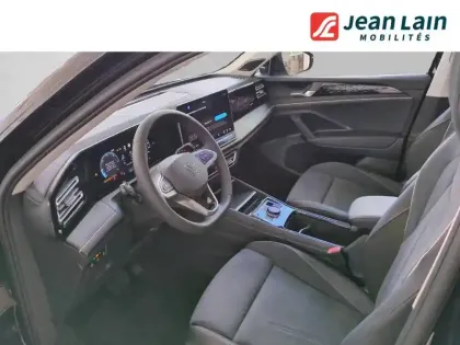 Photo 10 Volkswagen Tiguan  2.0 TDI 150ch DSG7