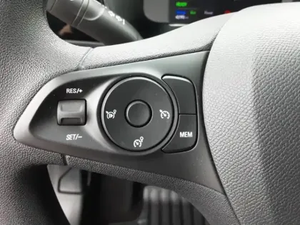 Photo 17 Opel Corsa  Electrique 136 ch & Batterie 50 kWh